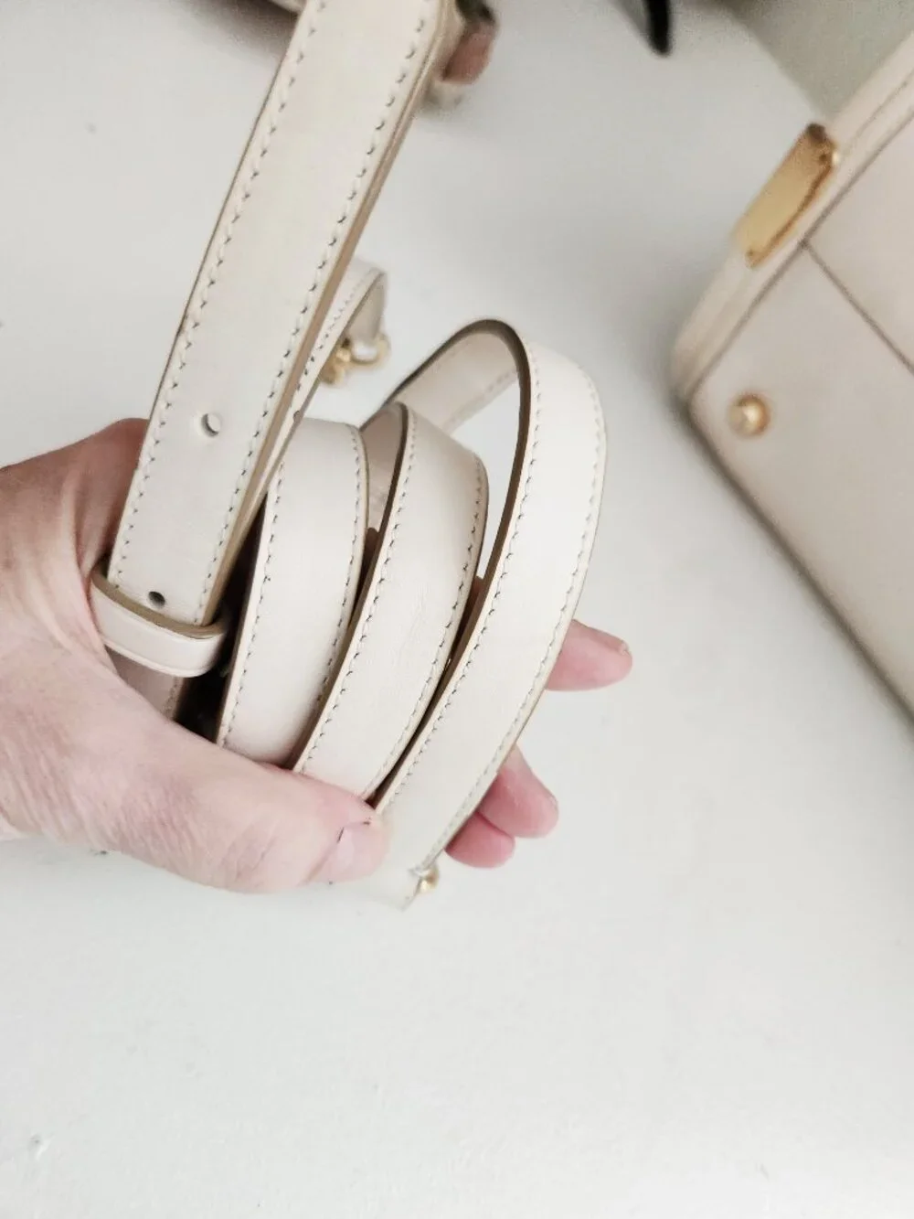 Coach Swagger White Leather Shoulder Bag Purse
